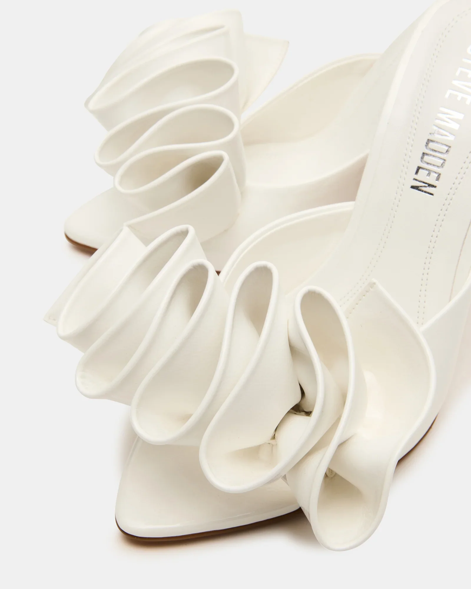 AFFINITY WHITE PATENT - Image 3