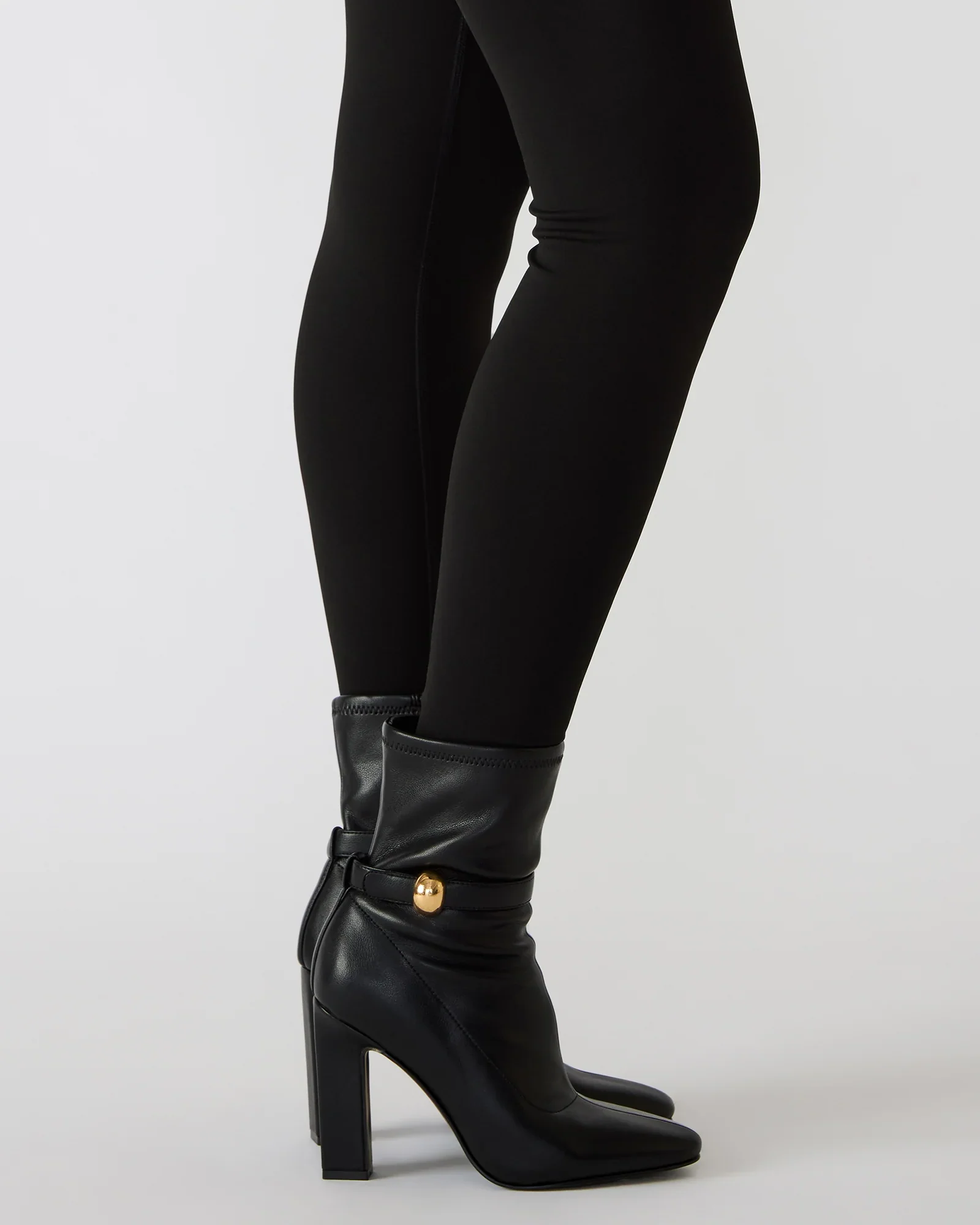 AROMA-B BLACK - Image 2