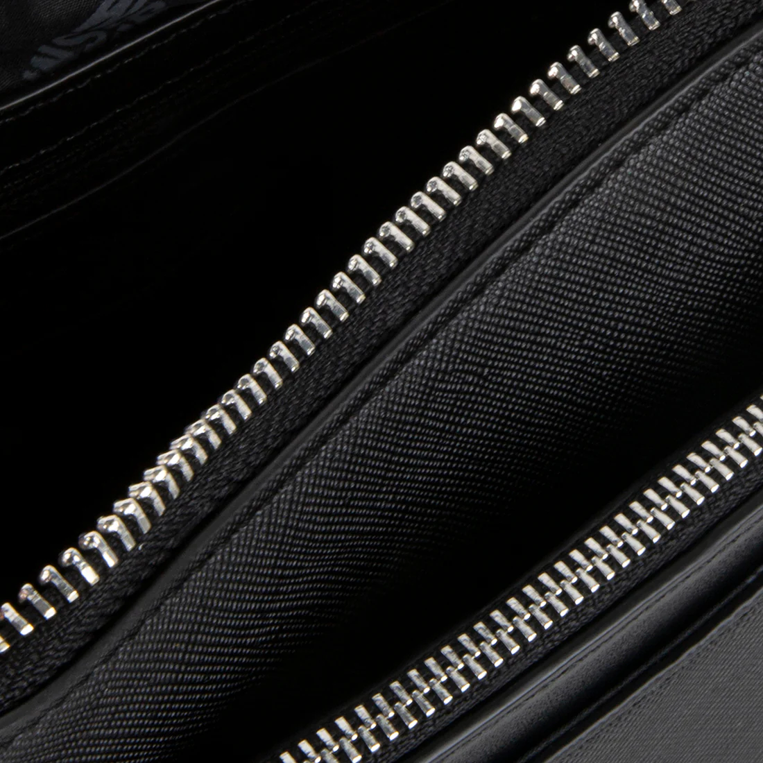 BAERO BLACK - Image 5