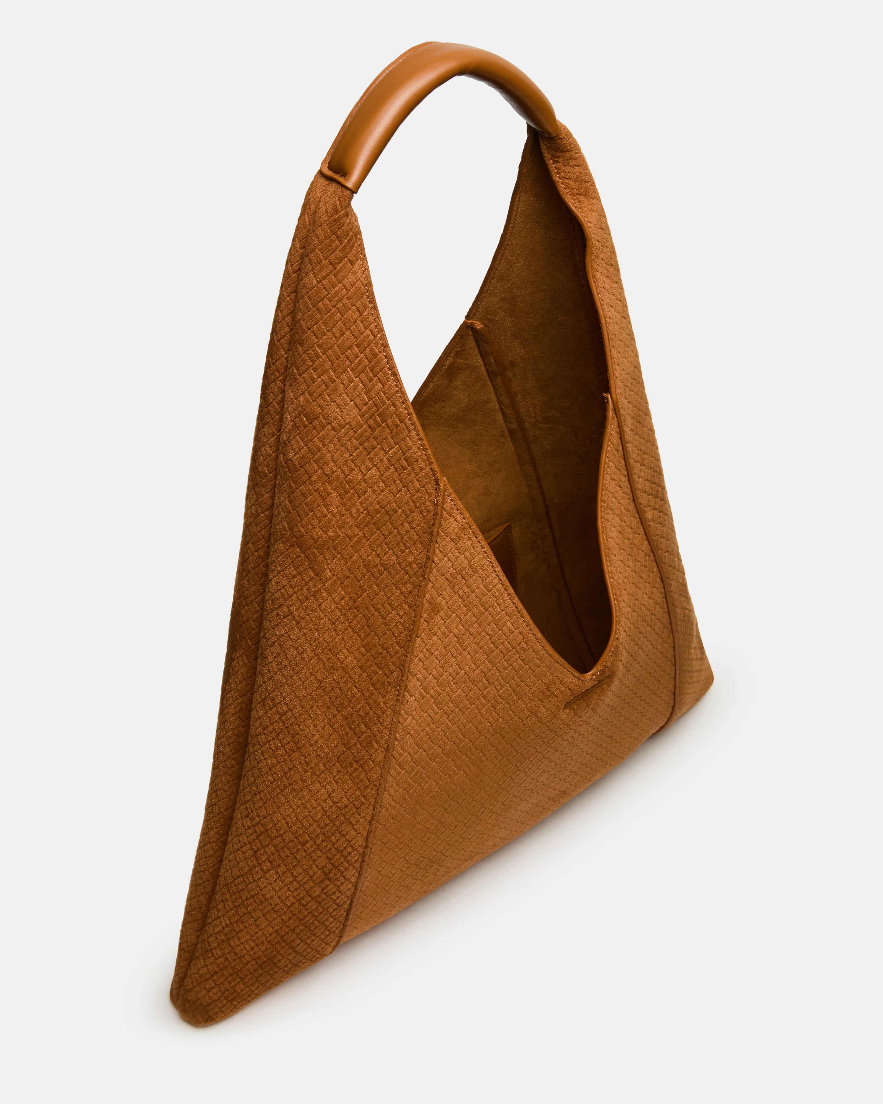 BDARI TAN - Image 3