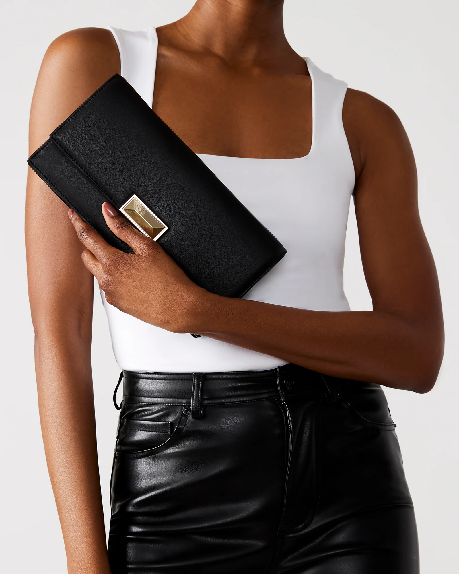 BMODEL BLACK PATENT - Image 7