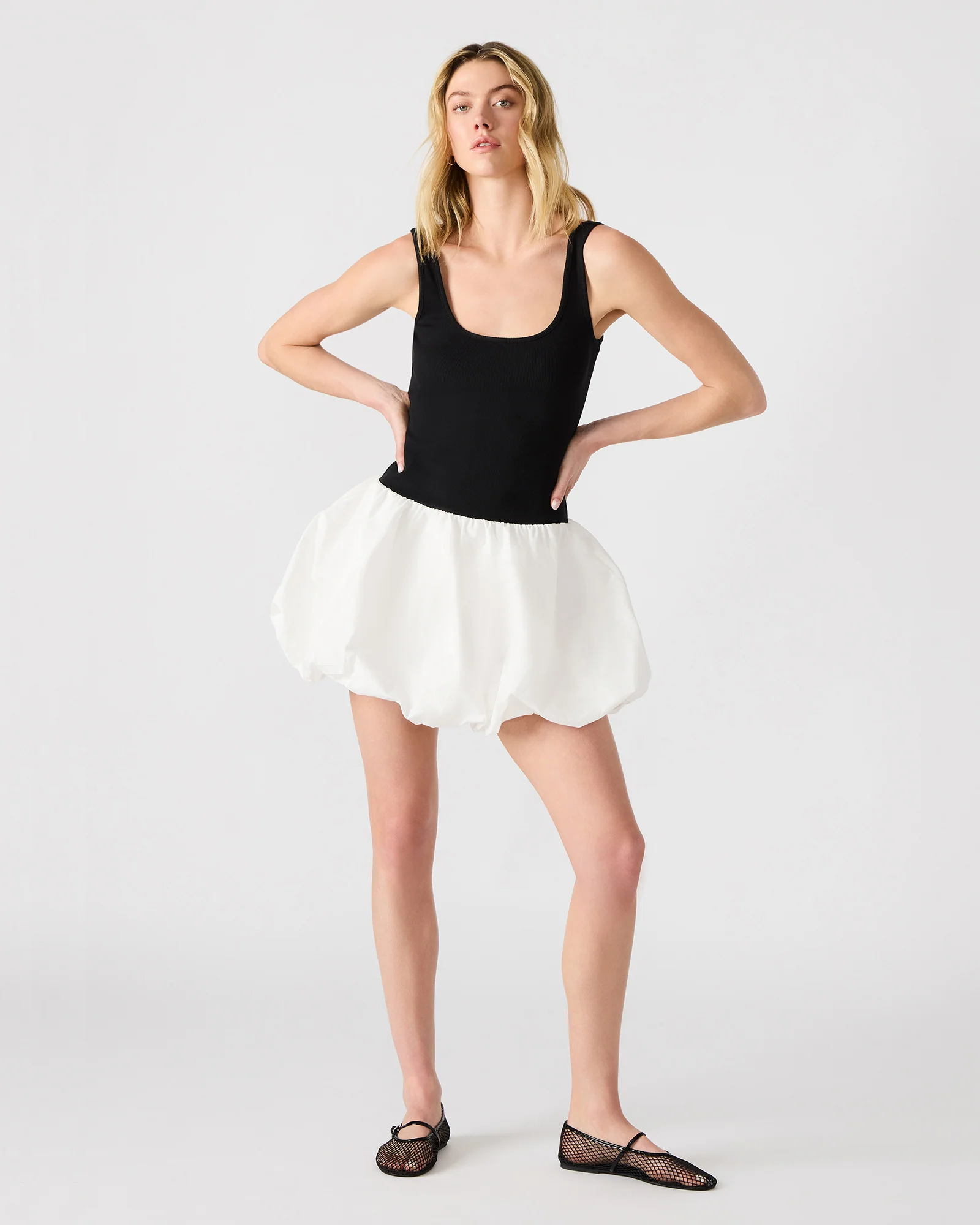 LINNEA DRESS BLACK MULTI