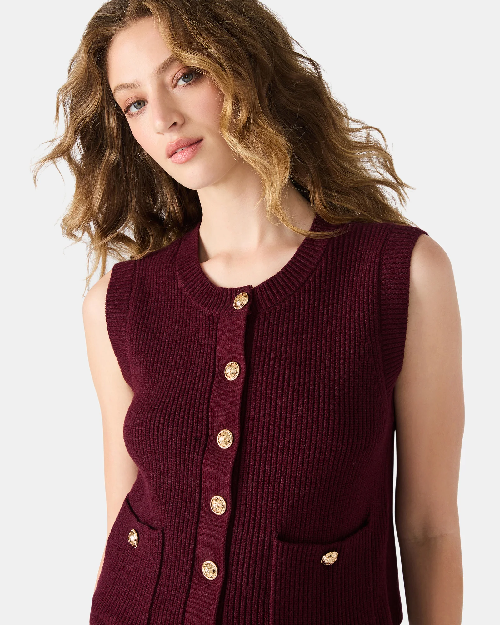 ALIYA SWEATER VEST WINE - Image 5