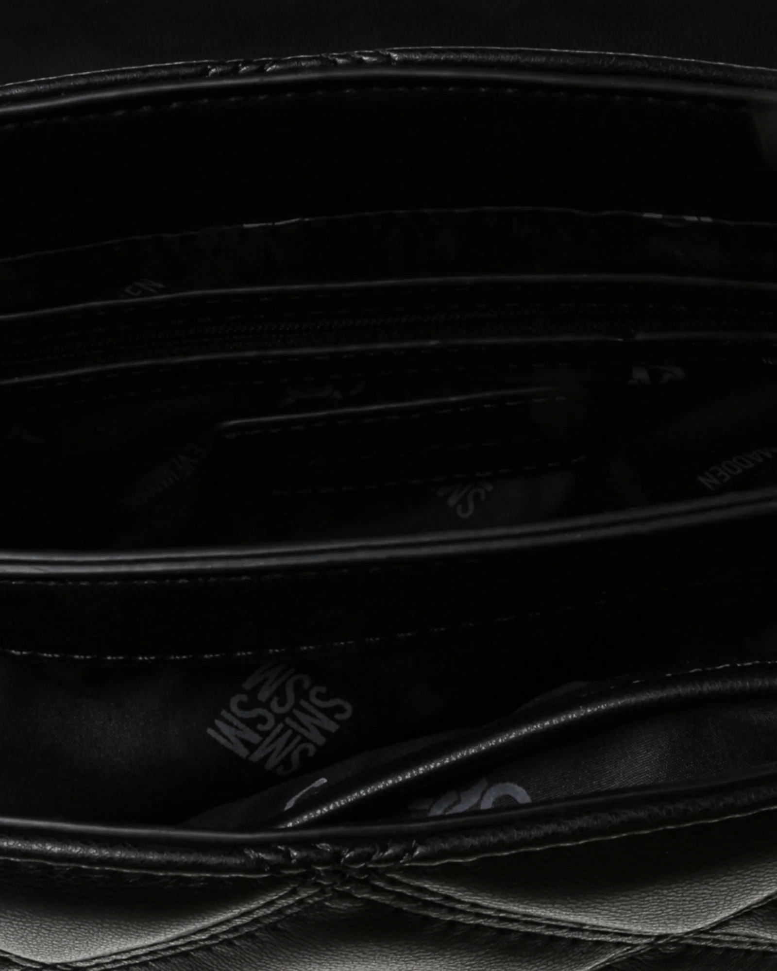 BVOLTURI BLACK SYNTHETIC - Image 5