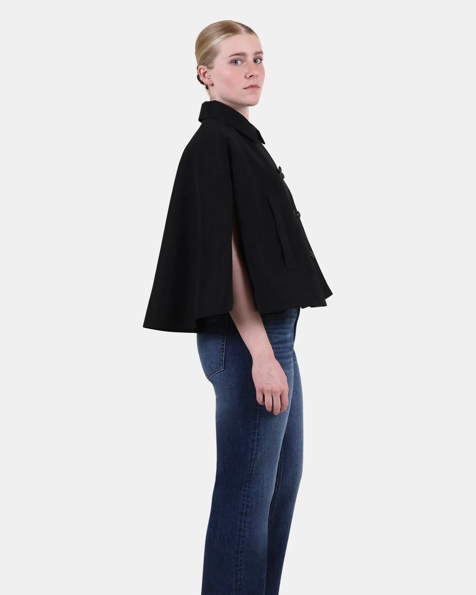 NOEMIE TRENCH CAPE BLACK - Image 4