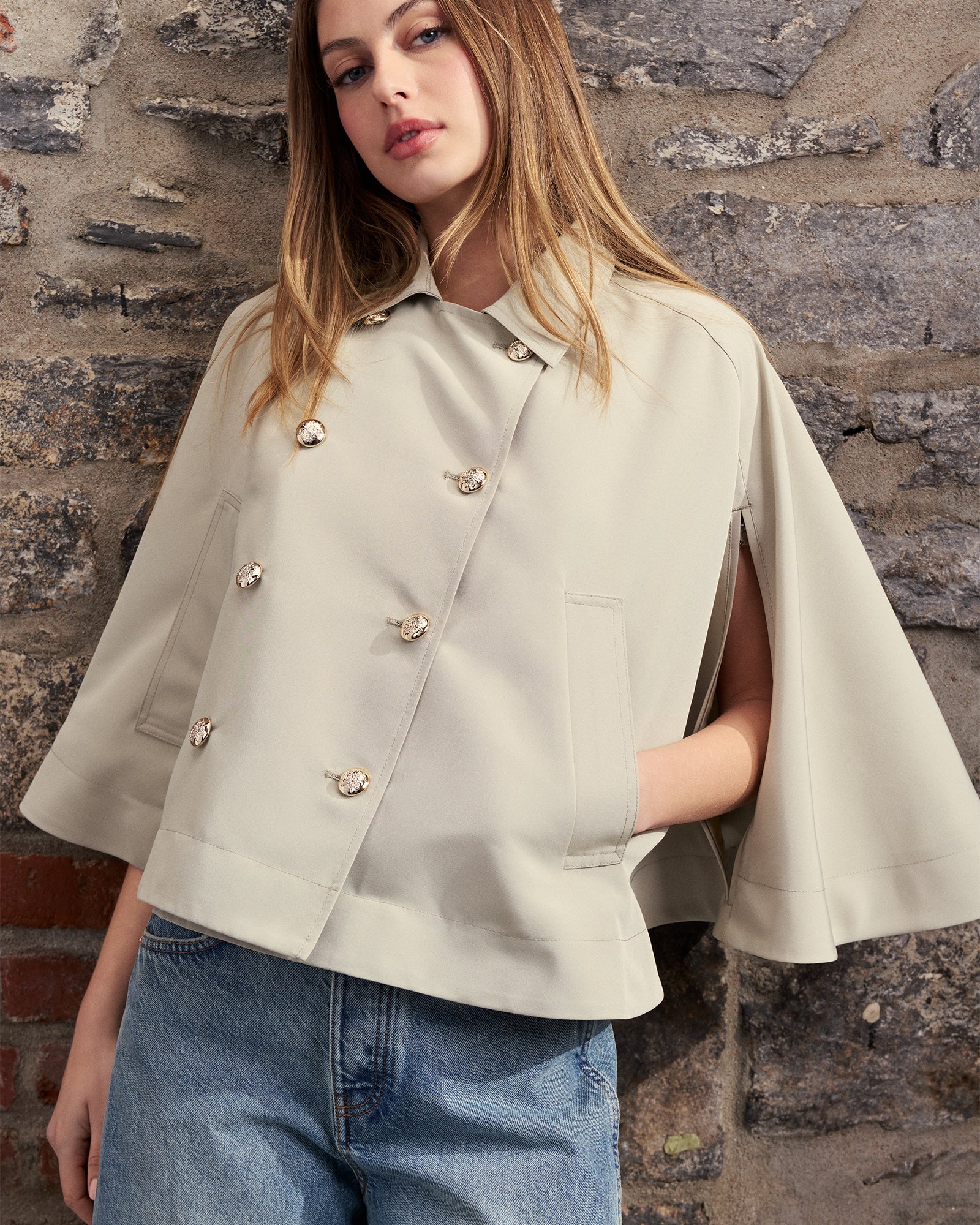 NOEMIE TRENCH CAPE GREY - Image 2