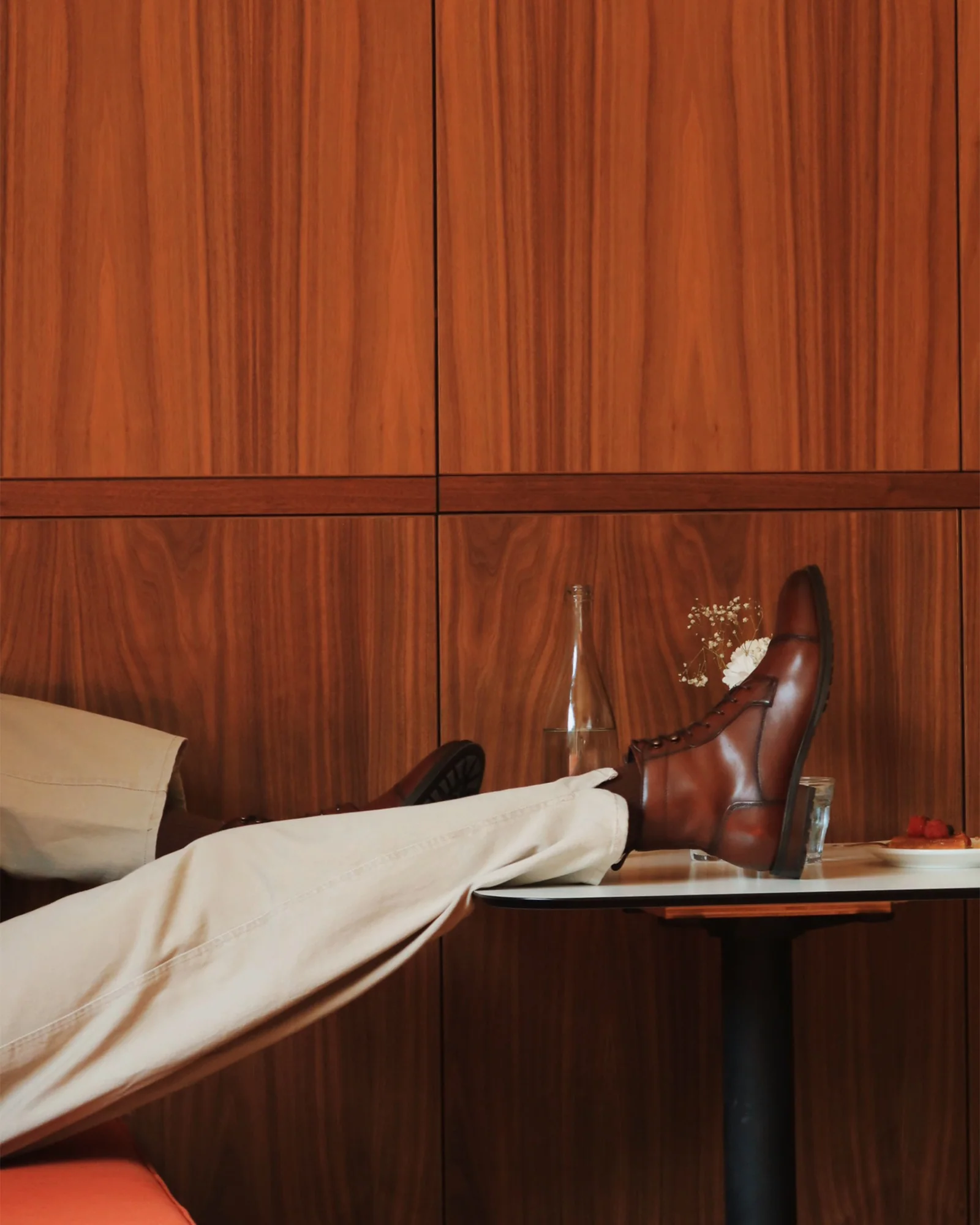 DAYMONN BROWN LEATHER - Image 2