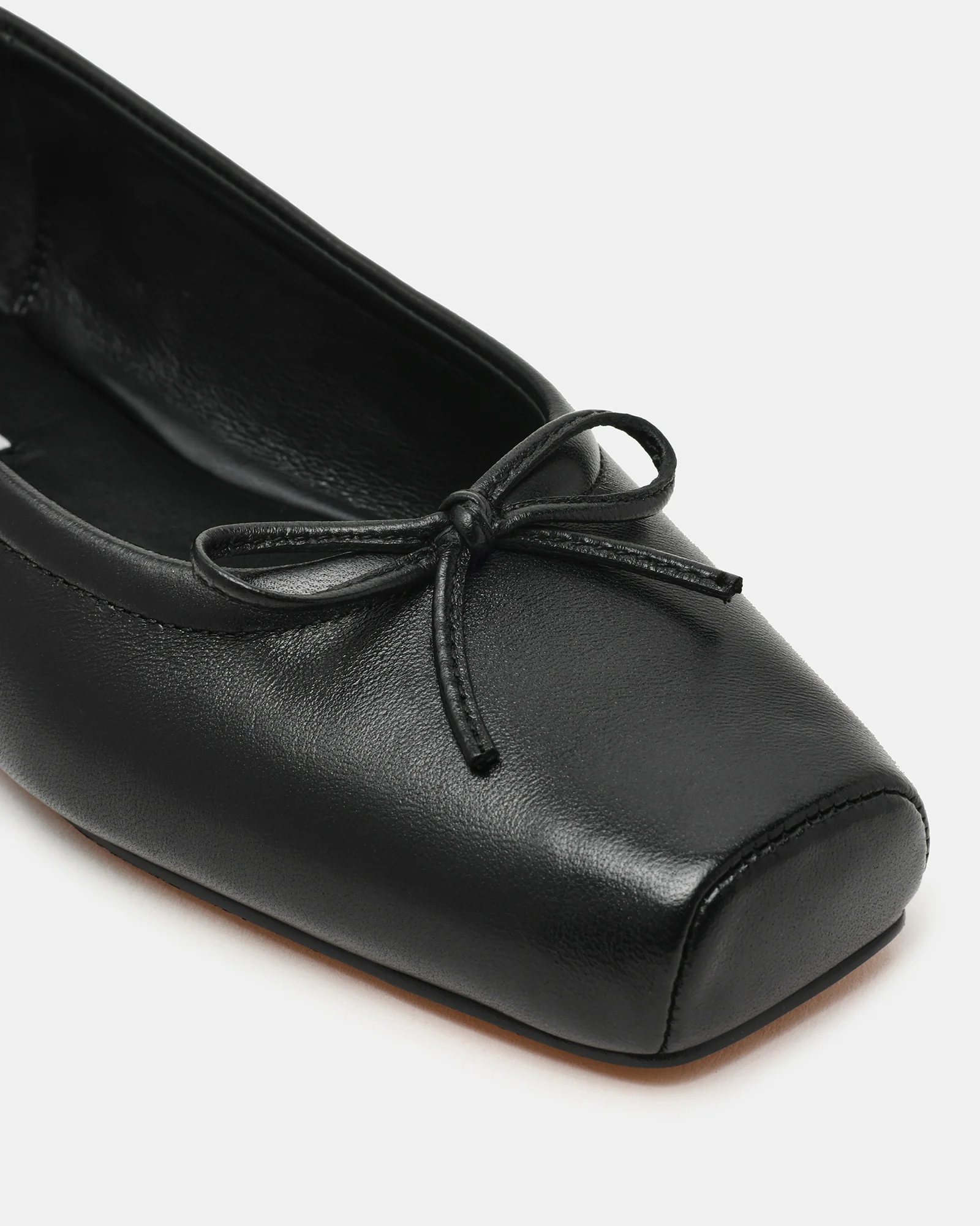 ELEVE BLACK LEATHER - Image 3