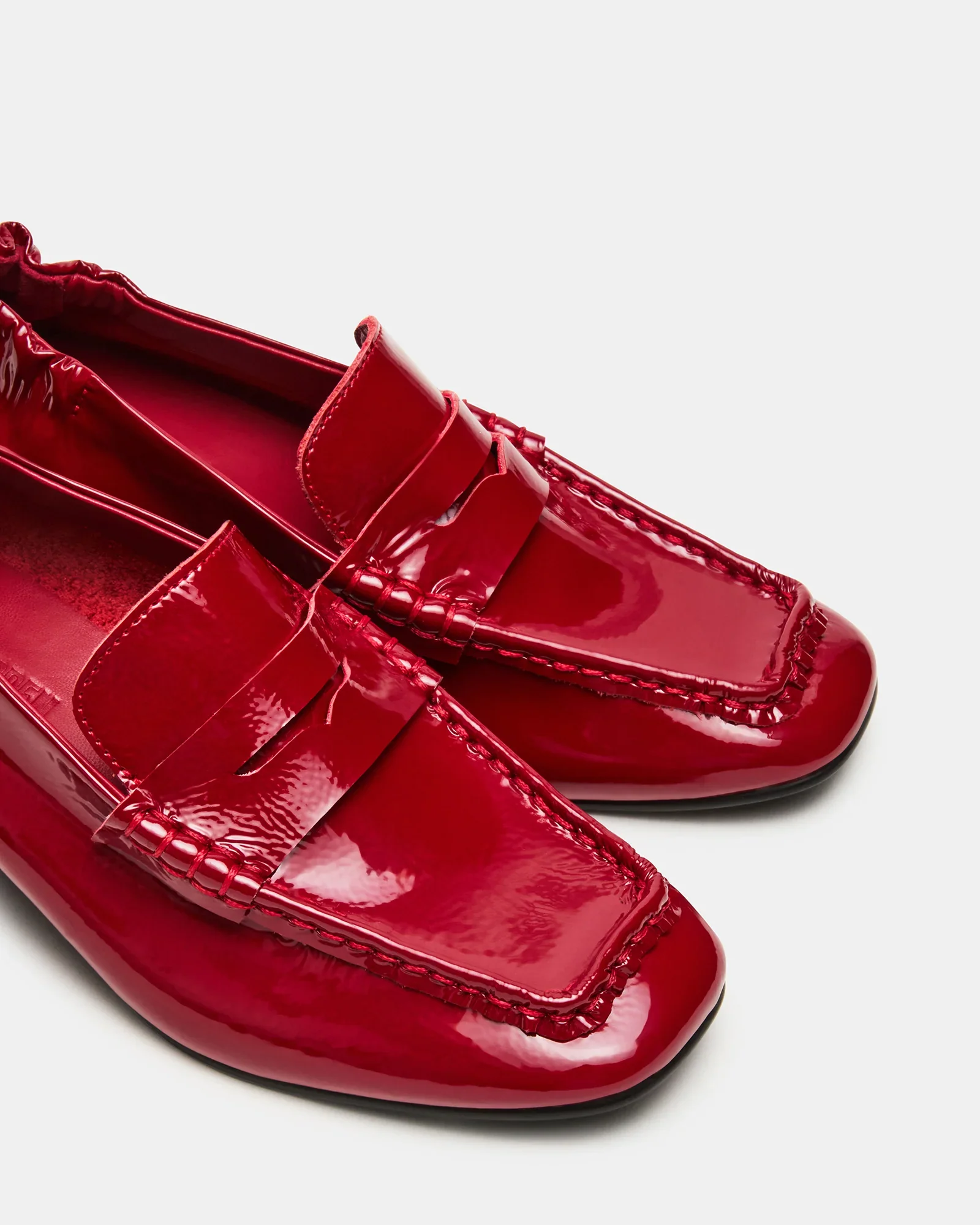 ESTEE RED PATENT - Image 3