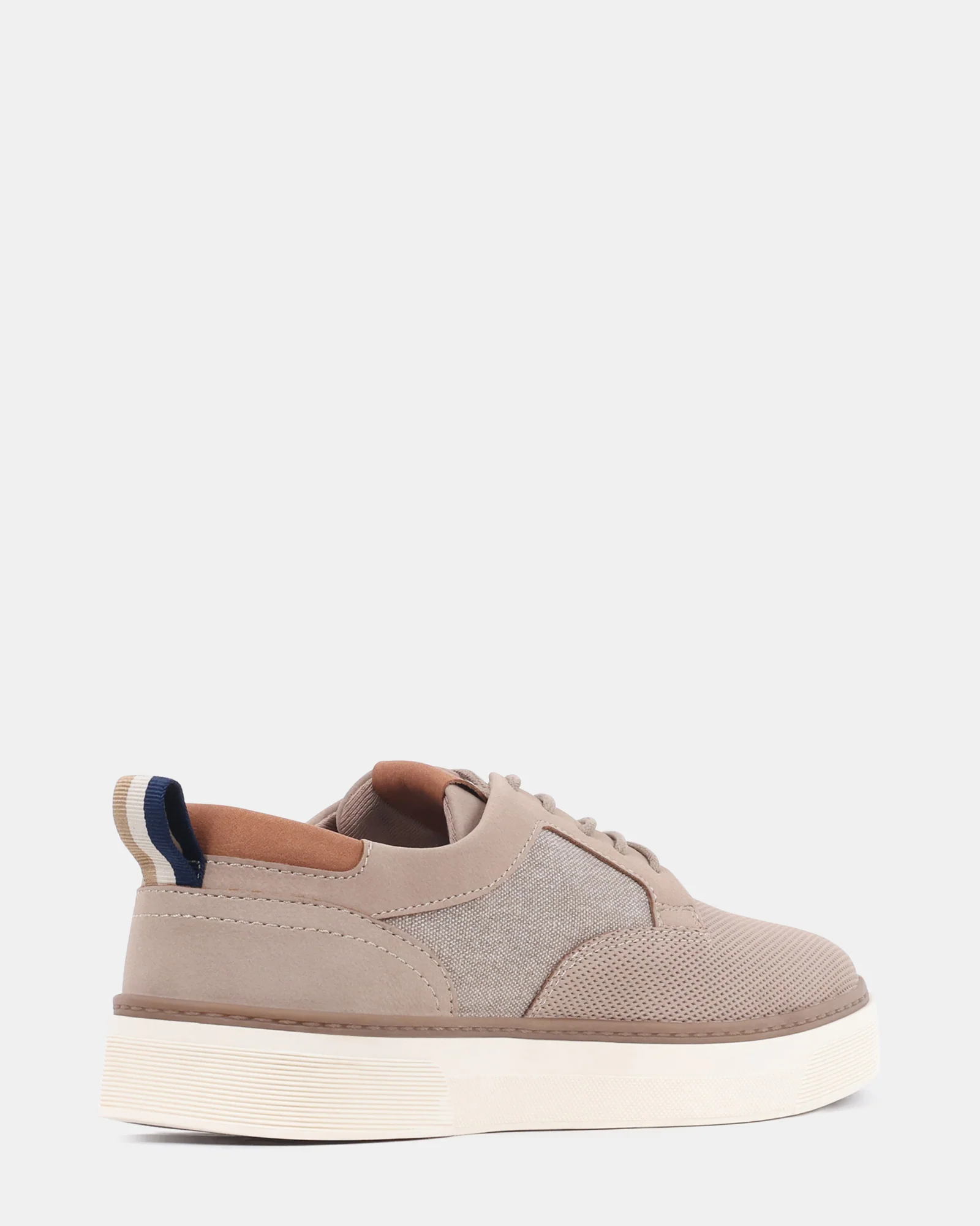 HASTINGSS TAUPE NUBUCK - Image 6