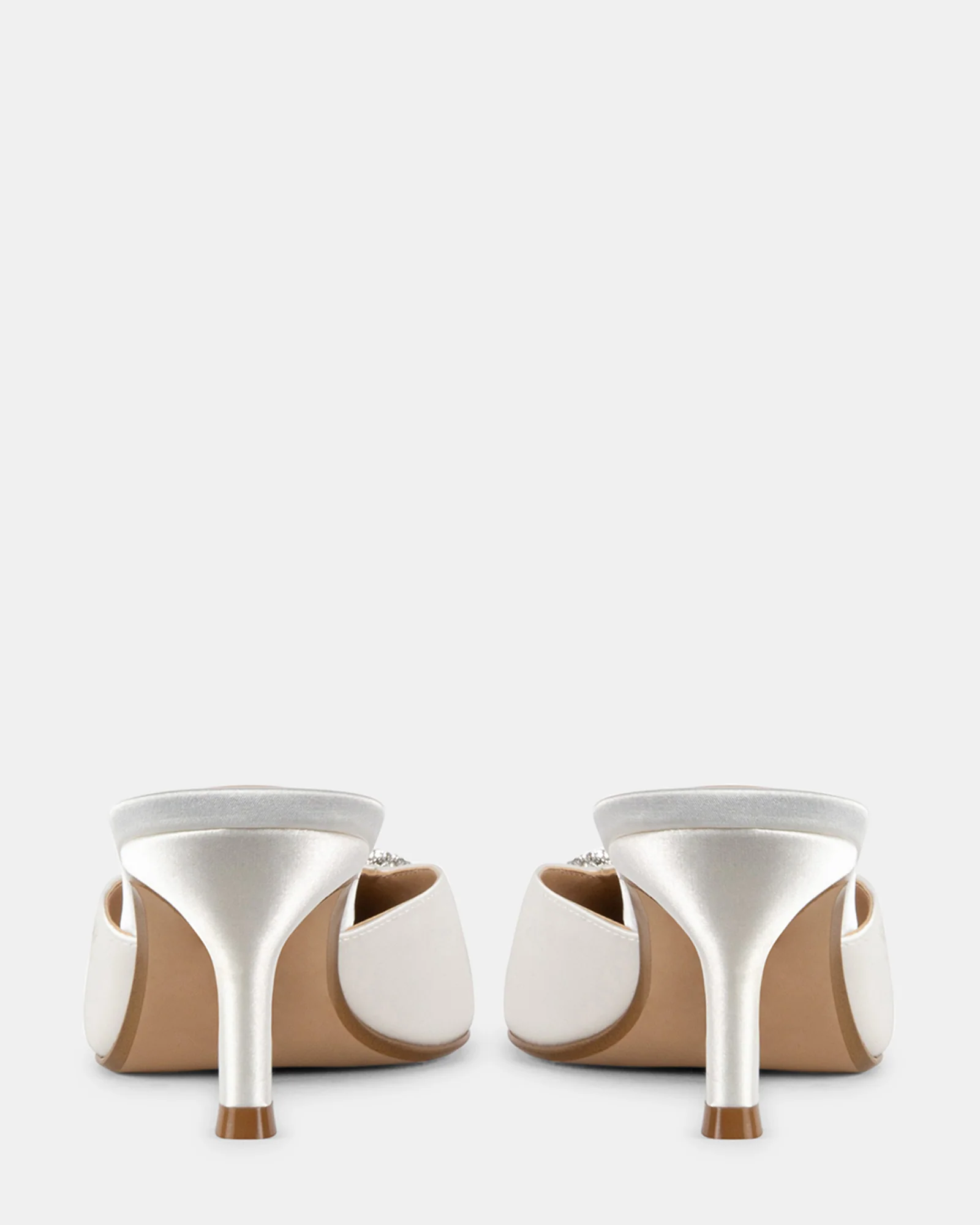 INTIMIDATE WHITE SATIN - Image 5