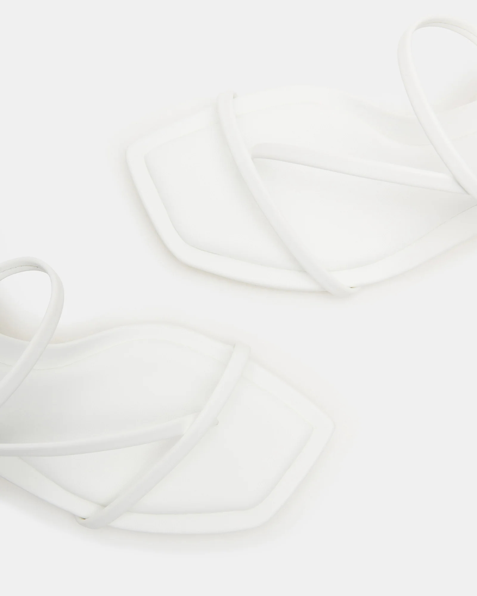 LOCKE WHITE - Image 5
