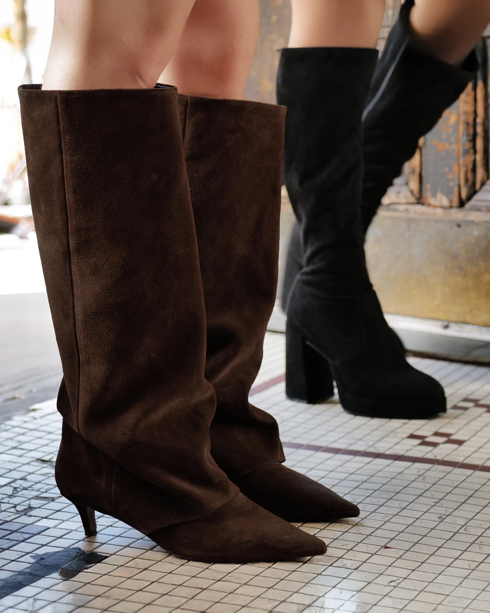 LUCA BROWN SUEDE - Image 8