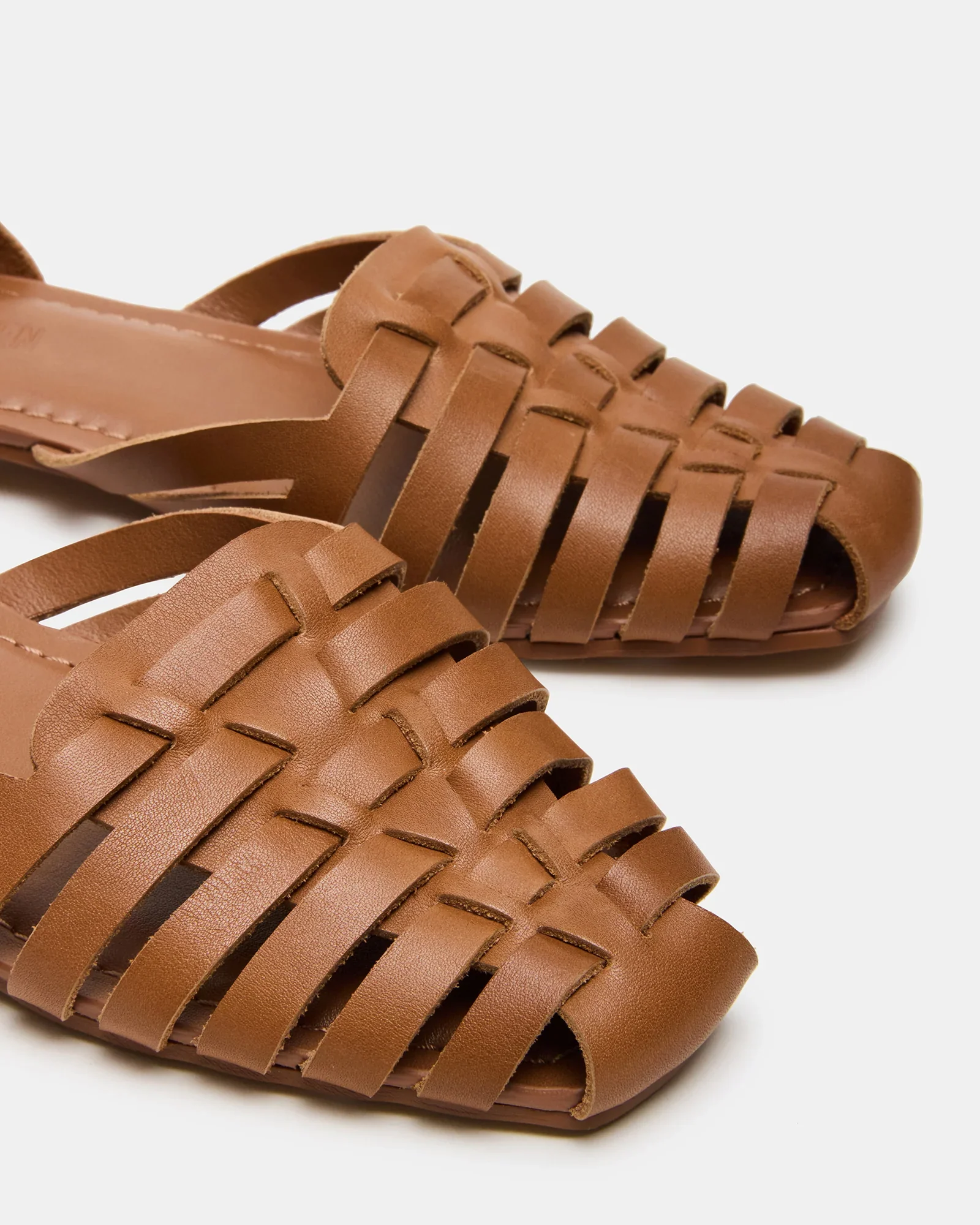 MEDLIN TAN LEATHER - Image 4