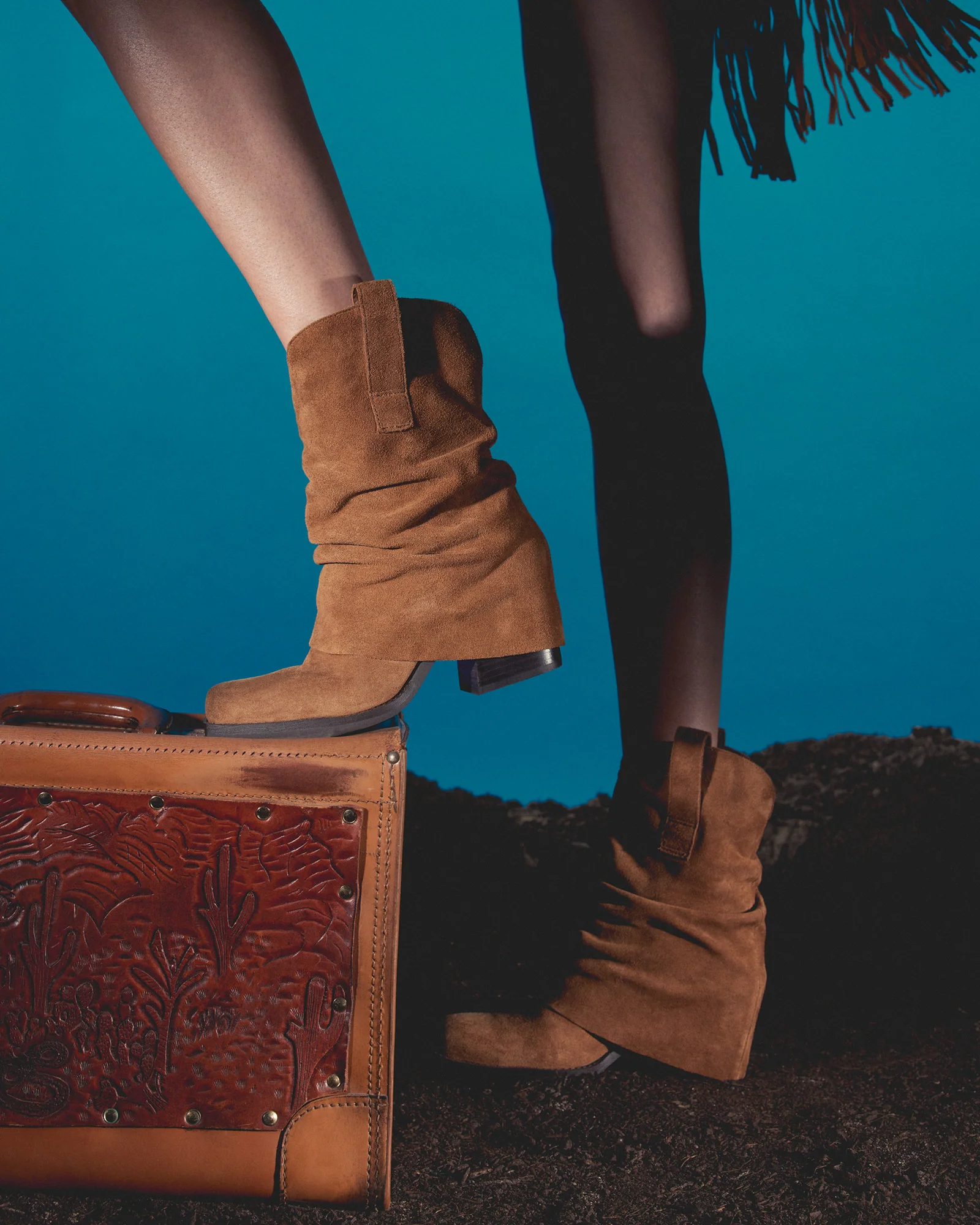 PIA TAN SUEDE - Image 7