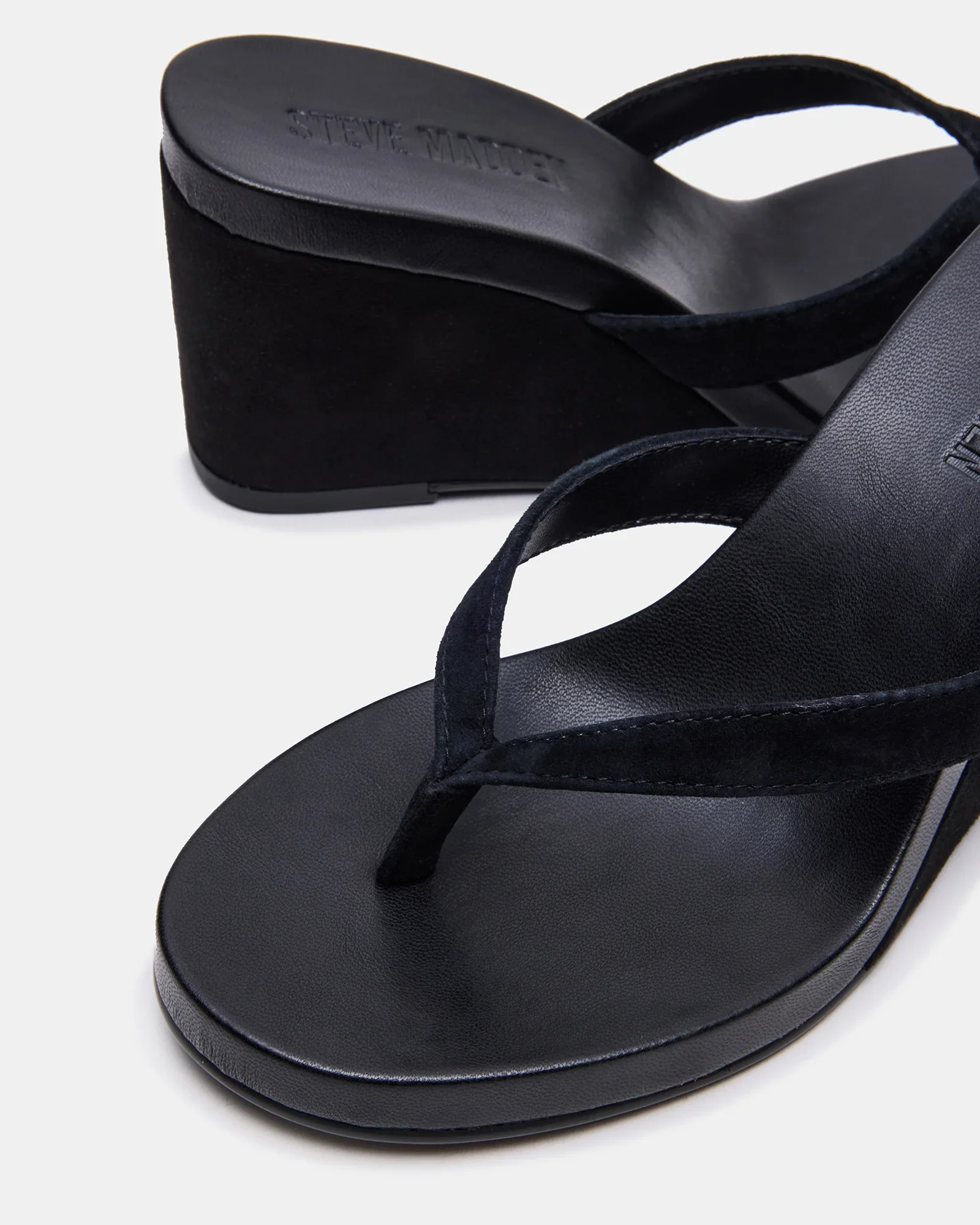 PLAYING BLACK SUEDE - Image 3