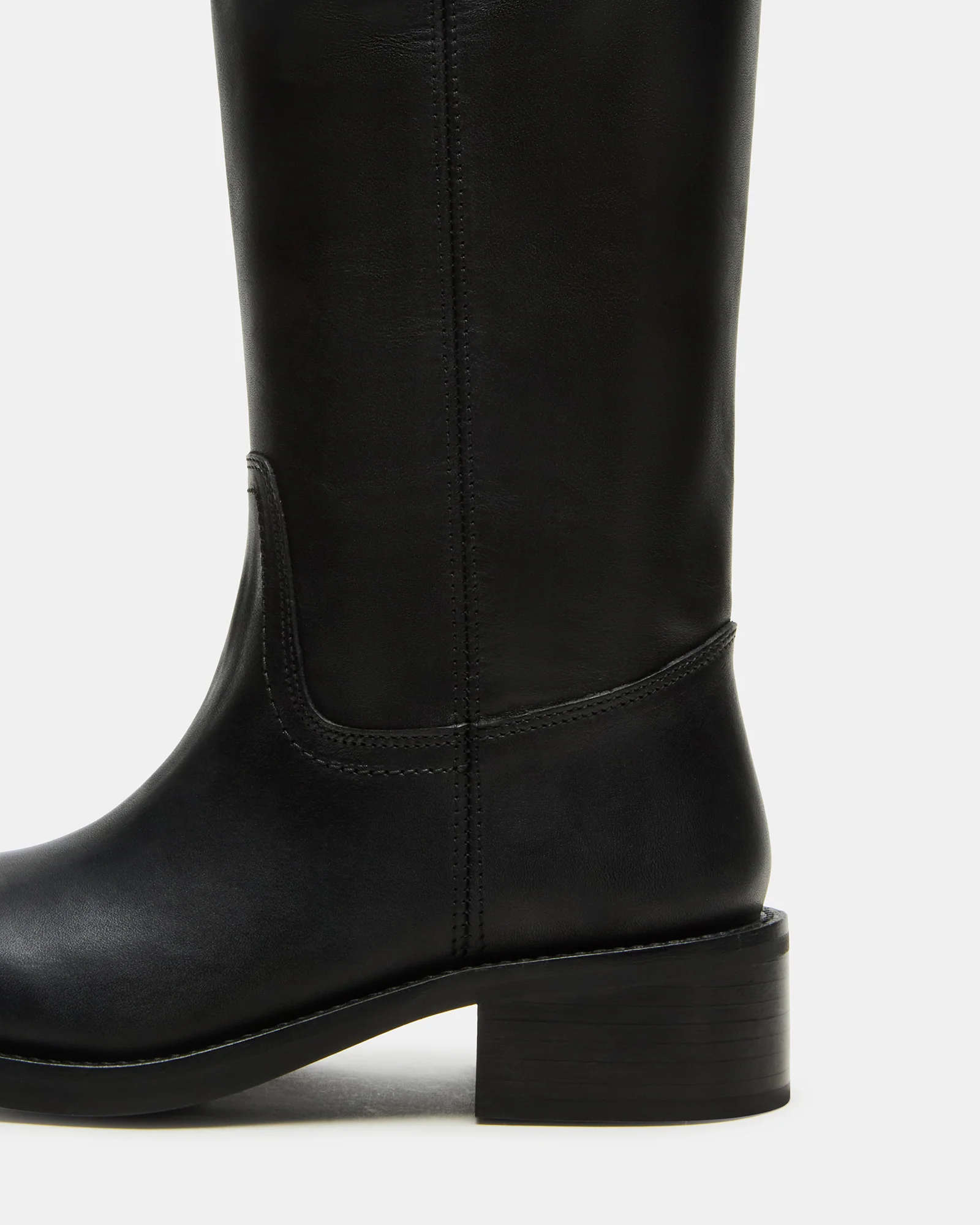 RIGGSS BLACK LEATHER - Image 4
