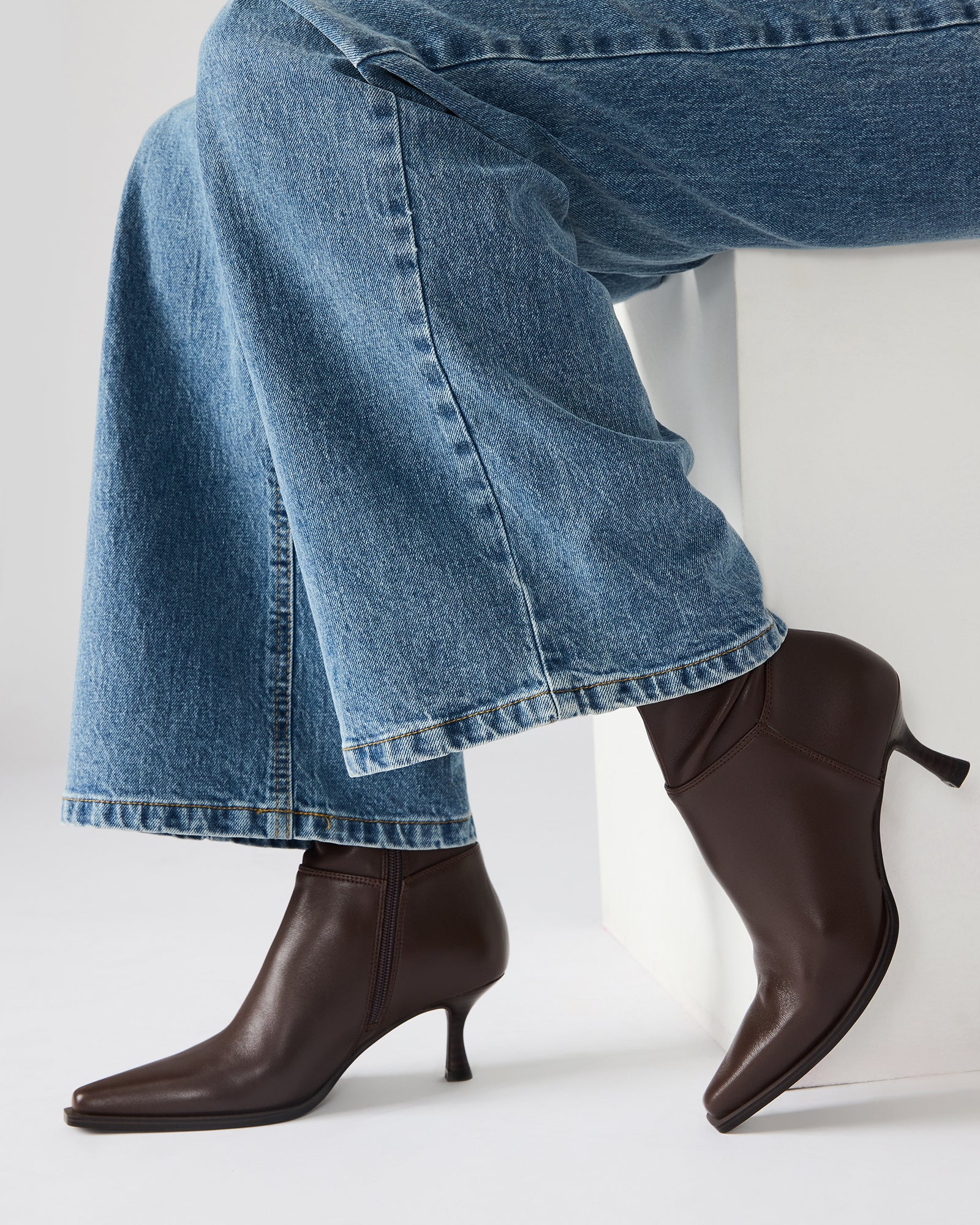 STASIA BROWN LEATHER - Image 2