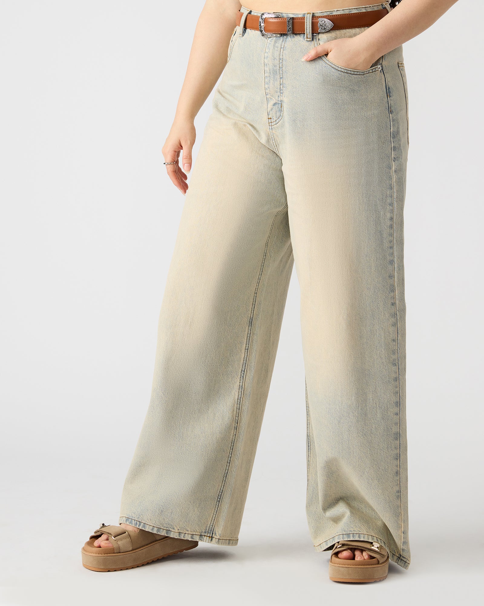THE MEGA BAGGY LIGHT BLUE DENIM - Image 2